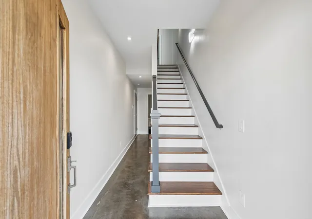 4th image of 2106 9Th Ave N #2, Nashville, TN 37208 | MLS# 3180100