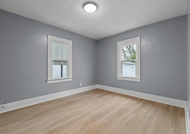 Photo 3 of Single family home for sale at 123 S Moore Rd, Chattanooga, TN 37411 | MLS# 3097538 | Listing updated on 2026-10-02
