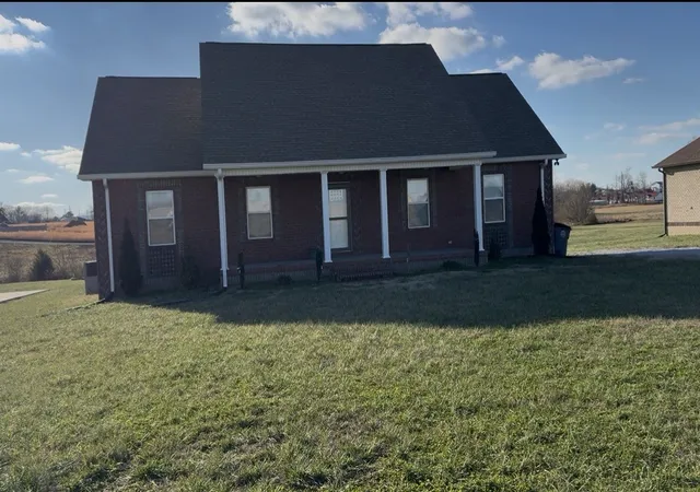 1st image of 899 Sneed Blvd, Lafayette, TN 37083 | MLS# 3097737