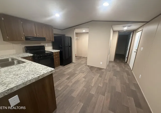 Photo 3 of Manufactured home for sale at 1307 Briceville Hwy, Briceville, TN 37710 | MLS# 3097768 | Listing updated on 2026-08-25
