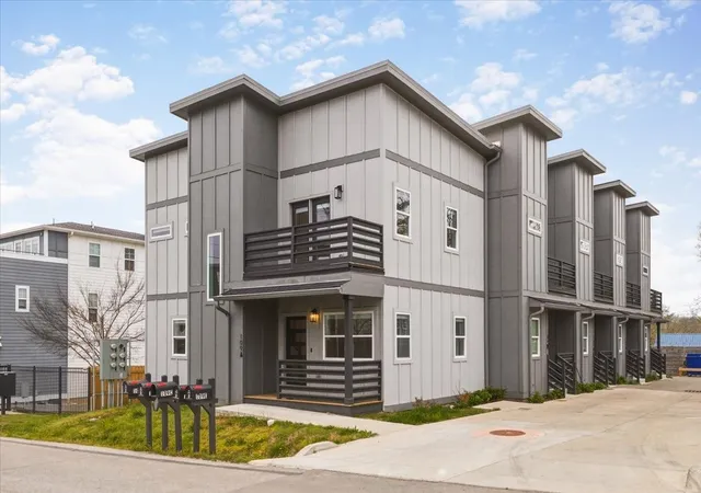 1st image of 109a Duke St, Nashville, TN 37207 | MLS# 3159342