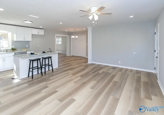 Photo 2 of Single family home for sale at 3304 Barton Ave NW, Huntsville, AL 35810 | MLS# 3115668 | Listing updated on 2026-02-02