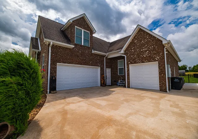 2nd image of 395 Old Shelbyville Hwy, Tullahoma, TN 37388 | MLS# 3098681