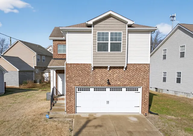 Homes for sale in Antioch, TN | 3116 Shady Tree Ln, Antioch, TN 37013 | MLS# 3132363