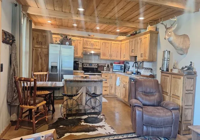 5th image of 609 Whitthorne St, Shelbyville, TN 37160 | MLS# 3110225