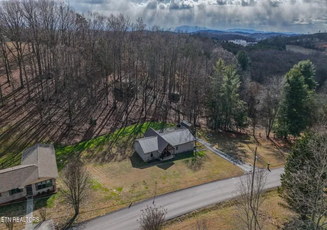 34th image of 224 Lenz Dr, Kodak, TN 37764 | MLS# 3278399