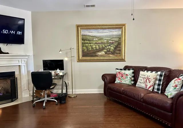 Photo 3 of Single family home for sale at 547 Cloverhill Ln, Lebanon, TN 37090 | MLS# 3111879 | Listing updated on 2026-06-04