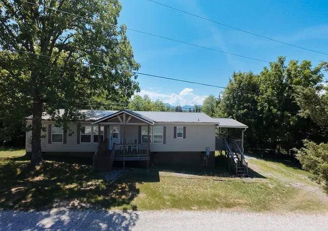 2nd image of 1366 Paradise Lane, Dandridge, TN 37725 | MLS# 3249024