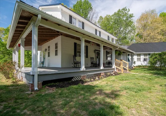 Homes for sale in Summertown, TN | 226 Nash Rd, Summertown, TN 38483 | MLS# 3111128