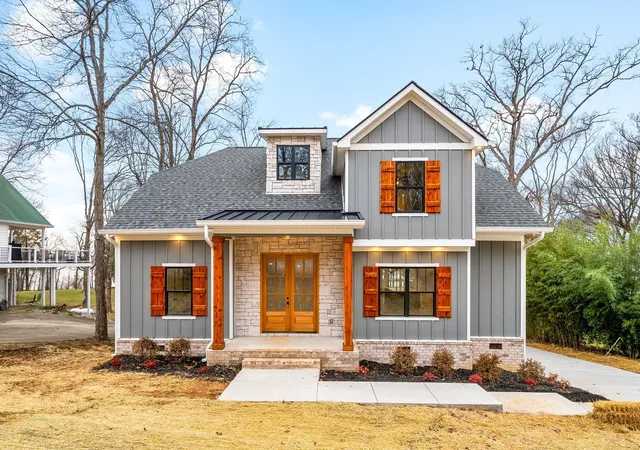 Homes for sale in Dover, TN | 311 Riverview Dr, Dover, TN 37058 | MLS# 3099174