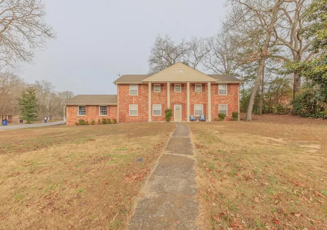 Homes for sale in Chattanooga, TN | 4535 Lake Haven Dr, Chattanooga, TN 37416 | MLS# 3110035