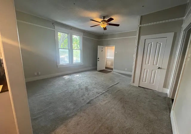 Listing Photo 3 - Condo for sale in building located at 1800 S Main St, Columbia, TN 38401