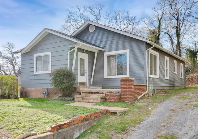 Homes for sale in Chattanooga, TN | 608 Over Street, Chattanooga, TN 37411 | MLS# 3111862