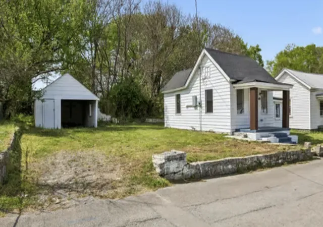 Homes for sale in Columbia, TN | 1028 Bridge St, Columbia, TN 38401 | MLS# 3112838