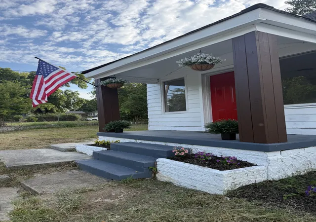 Photo 38 of Single family home for sale at 1028 Bridge St, Columbia, TN 38401 | MLS# 3112838 | Listing updated on 2026-08-29