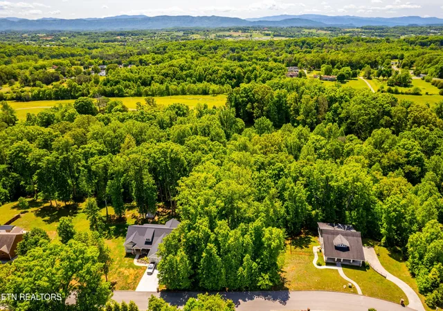 5th image of 1055 Houston Springs Rd, Greenback, TN 37742 | MLS# 3255305