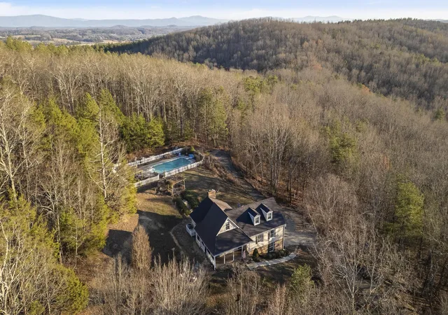 2nd image of 345 Potter Pl Road Nw, Charleston, TN 37310 | MLS# 3229389