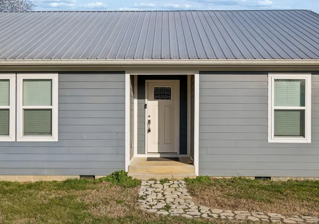 2nd image of 2717 Longstreet Ave, Pleasant View, TN 37146 | MLS# 3116189