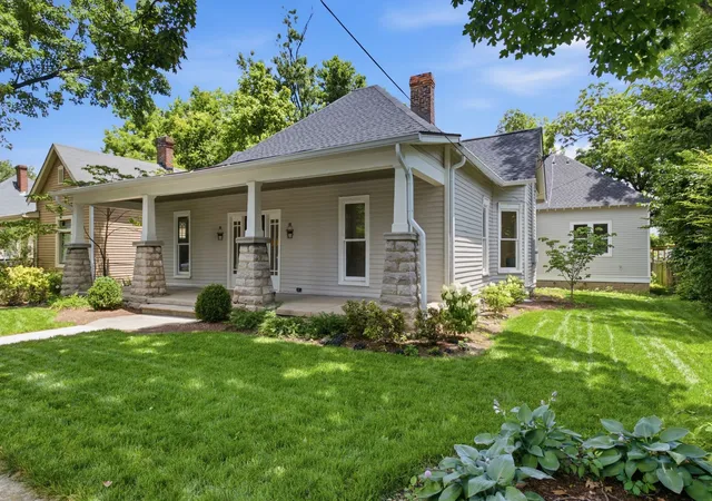 Photo 1 of Single family home for sale at 2206 Grantland Ave, Nashville, TN 37204 | MLS# 3243380 | Listing updated on 2026-08-21