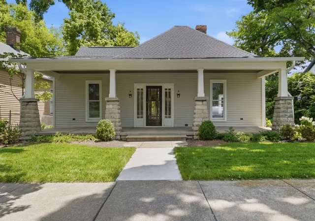 Photo 3 of Single family home for sale at 2206 Grantland Ave, Nashville, TN 37204 | MLS# 3243380 | Listing updated on 2026-08-21