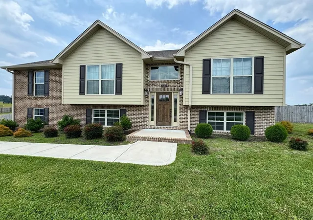 Photo 1 of Single family home for sale at 2617 Spring Arbor Ct, Cookeville, TN 38501 | MLS# 3117079 | Listing updated on 2026-09-12