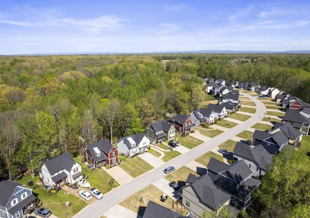41st image of 384 Evans Dr, Tullahoma, TN 37388 | MLS# 3130929