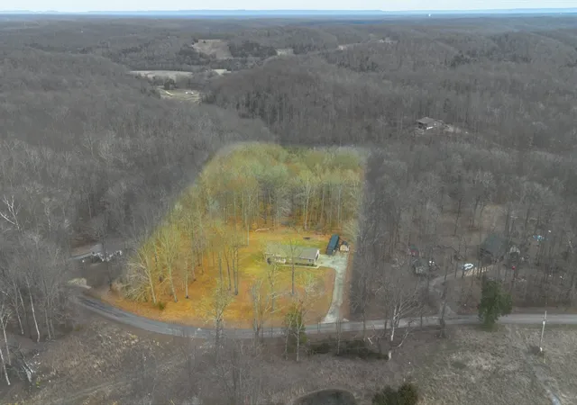 3rd image of 351 Rippy Ridge Rd, Normandy, TN 37360 | MLS# 3121595