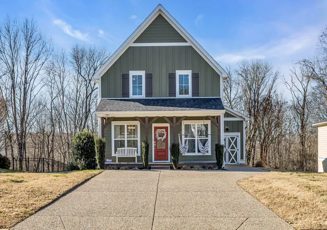 1st image of 321 Evans Dr, Tullahoma, TN 37388 | MLS# 3116276