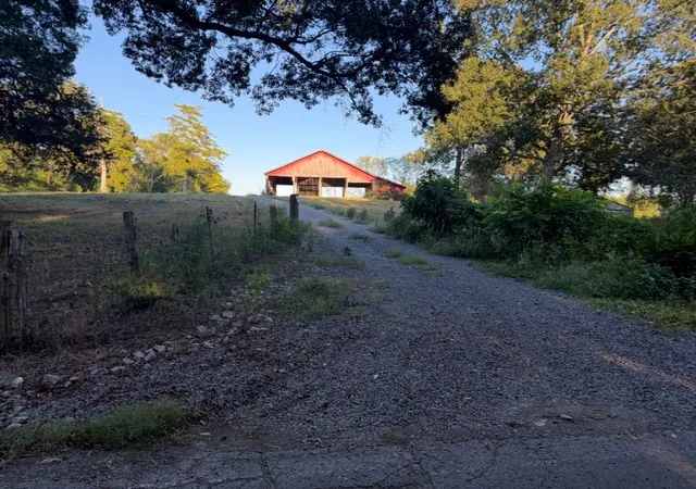 1st image of 0 Minkslide Rd, Bell Buckle, TN 37020 | MLS# 3119010