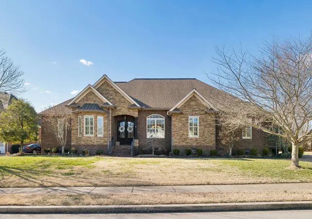 Homes for sale in Hendersonville, TN | 1035 Dorset Dr, Hendersonville, TN 37075 | MLS# 3117196