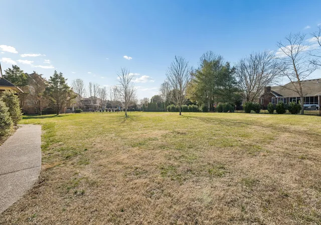Homes for sale in Hendersonville, TN | 1035 Dorset Dr, Hendersonville, TN 37075 | MLS# 3117196