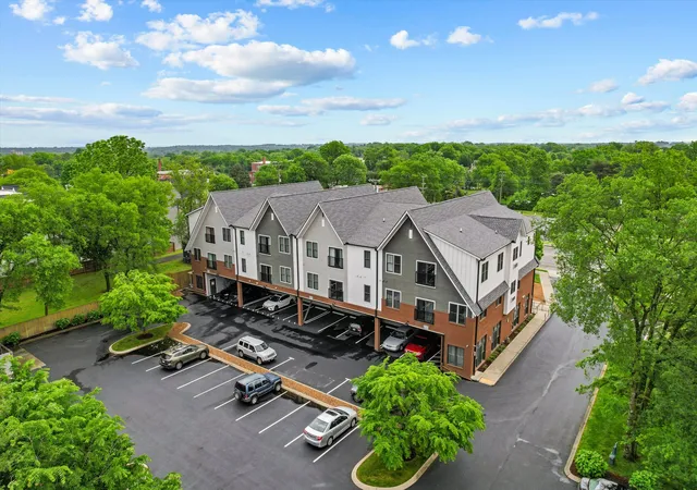 2nd image of 4303 Gallatin Pike, Nashville, TN 37216