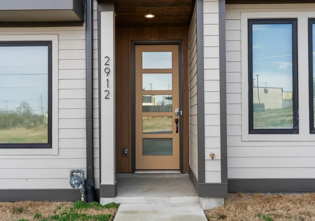 2nd image of 2912 Harlin Dr, Nashville, TN 37211 | MLS# 3117874
