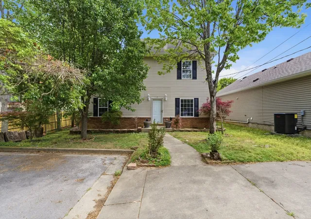 Homes for sale in Nashville, TN | 808 William Howard Ct, Nashville, TN 37209 | MLS# 3179055