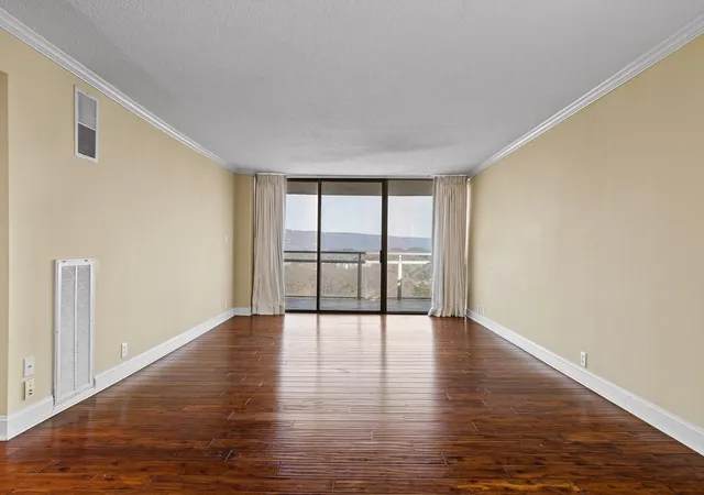 Photo 3 of Single family home for sale at 1131 Stringers Ridge Rd #7C, Chattanooga, TN 37405 | MLS# 3508189 | Listing updated on 2026-09-14