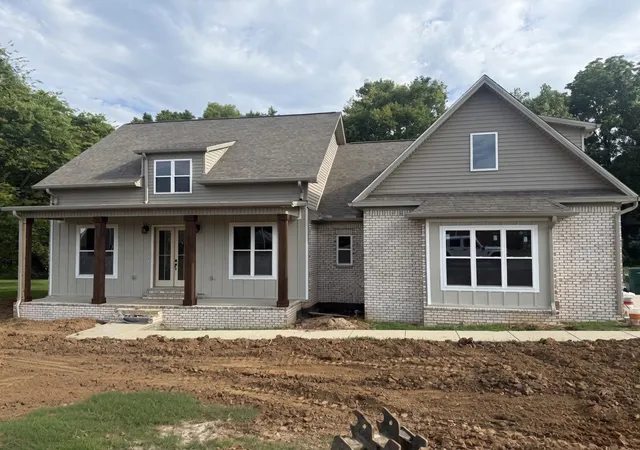 Homes for sale in Pulaski, TN | 109 Mimi Cir, Pulaski, TN 38478 | MLS# 3128402
