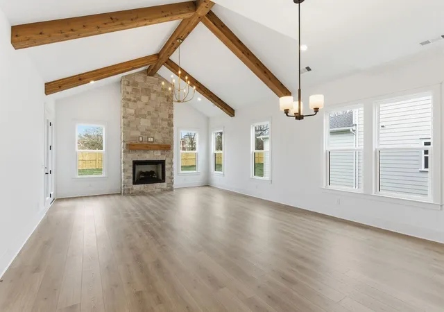 Photo 3 of Single family home for sale at 3989 Kathie Dr, Thompsons Station, TN 37179 | MLS# 3119211 | Listing updated on 2026-03-01