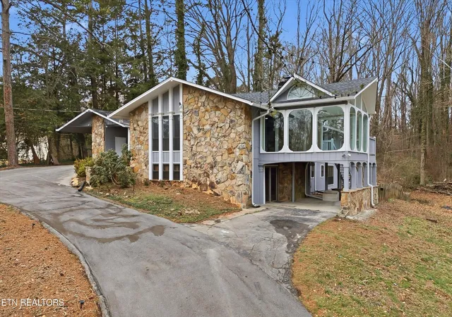 3rd image of 8129 Ainsworth Dr, Knoxville, TN 37909 | MLS# 3119517