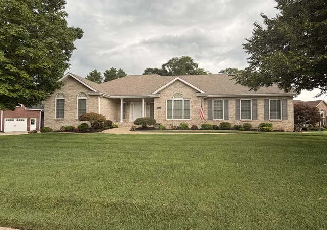 Photo 1 of Sale Pending at 2559 Hedgerow Ln, Clarksville, TN 37043 | MLS# 3285917 | Listing updated on 2026-08-20