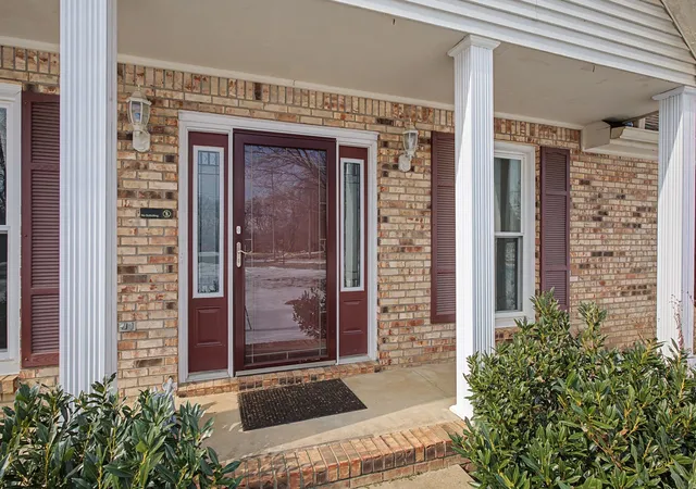 Photo 4 of Single family home for sale at 290 Andrew Jackson Dr, Clarksville, TN 37043 | MLS# 3123095 | Listing updated on 2026-06-26