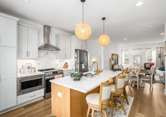 2nd image of 862 Sharpe Ave W #7, Nashville, TN 37206 | MLS# 3122027