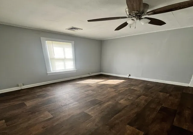 image of 17 Sunset Ave, Englewood, TN 37329