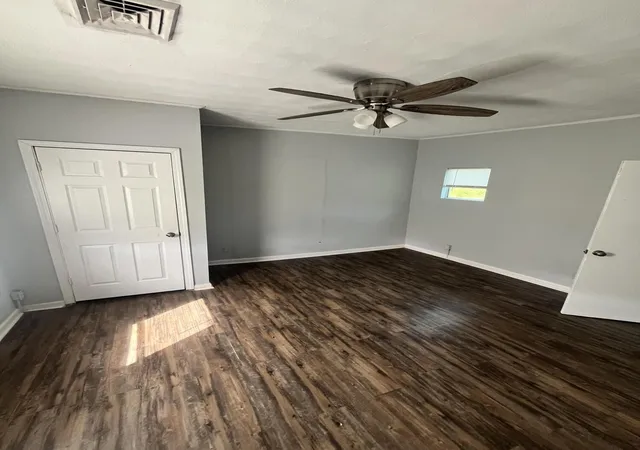 image of 17 Sunset Ave, Englewood, TN 37329