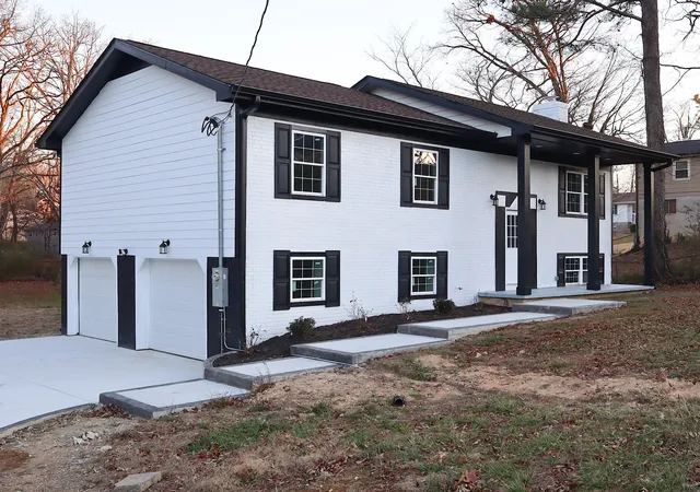 2nd image of 2512 Maplewood Dr, Chattanooga, TN 37421 | MLS# 3211613