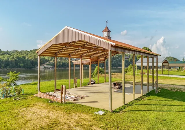 3rd image of 753 River Front Dr, Clifton, TN 38425 | MLS# 3121431