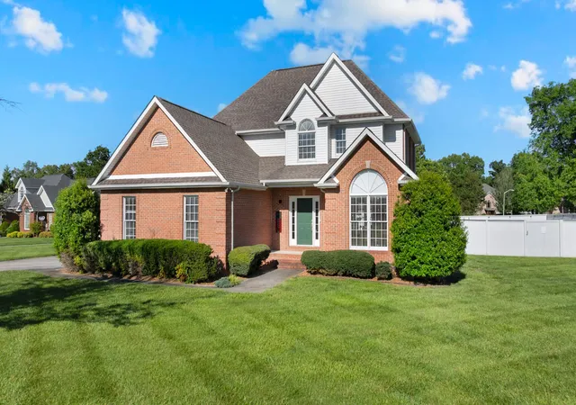 1st image of 220 Bryan Dr, Winchester, TN 37398 | MLS# 3121591
