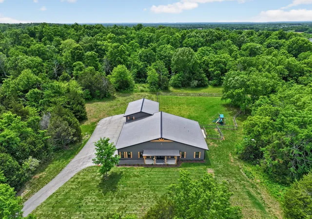 4th image of 341 Floyd Rd, Eagleville, TN 37060 | MLS# 3136207