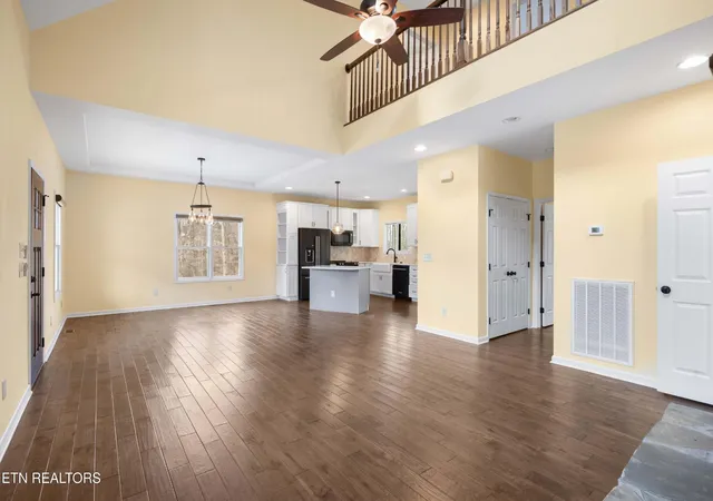 Photo 3 of Single family home for sale at 7765 Beals Chapel Rd, Lenoir City, TN 37772 | MLS# 3152333 | Listing updated on 2026-08-26