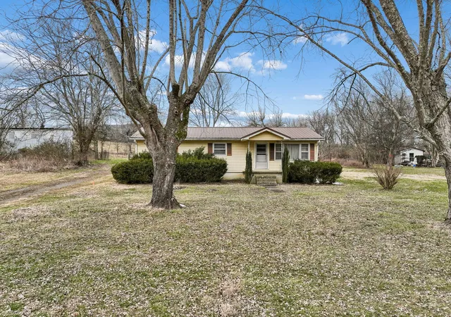 Homes for sale in Watertown, TN | 7291 Greenvale Rd, Watertown, TN 37184 | MLS# 3123102