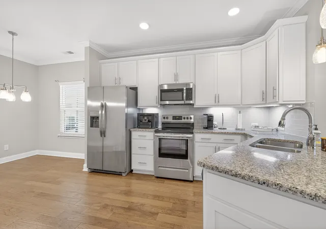 Photo 3 of Townhouse for sale at 430 Longstone Rd, Gallatin, TN 37066 | MLS# 3228318 | Listing updated on 2026-10-10